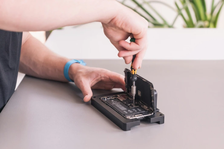 Kjøpe deletelefon for reparatør
