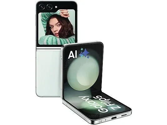 Samsung Galaxy Z flip 5 Mint 3.webp